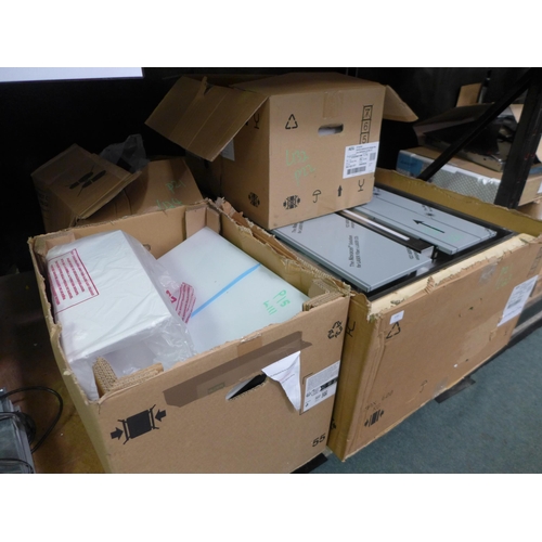 3281 - Quantity of Cooker Hoods & Extractors Incl: AEG, Faber & Viceroy (389-110,122,123,131) * This lot is... 