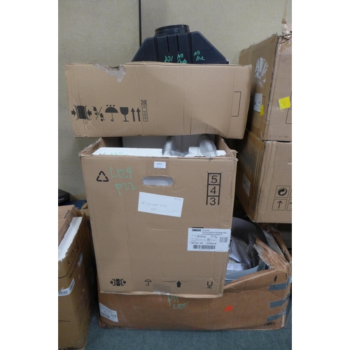 3303 - Quantity of Cooker Hoods and Extractors to include: AEG, Zanussi and Faber  (389-84,128) * This lot ... 