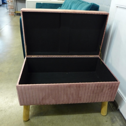 1321 - A pink upholstered ottoman footstool