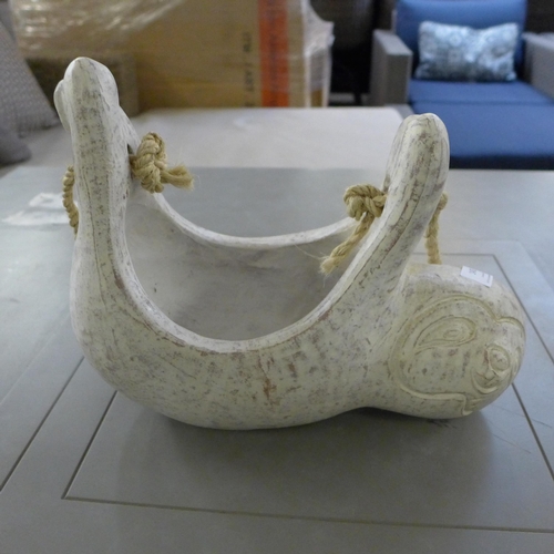 1438 - A terracotta sloth planter/bird feeder, W 24cms (MD03018)   #