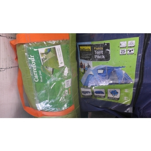 2061 - Two tents inc. Carretour River 240 and Halfords Family Tent Pack