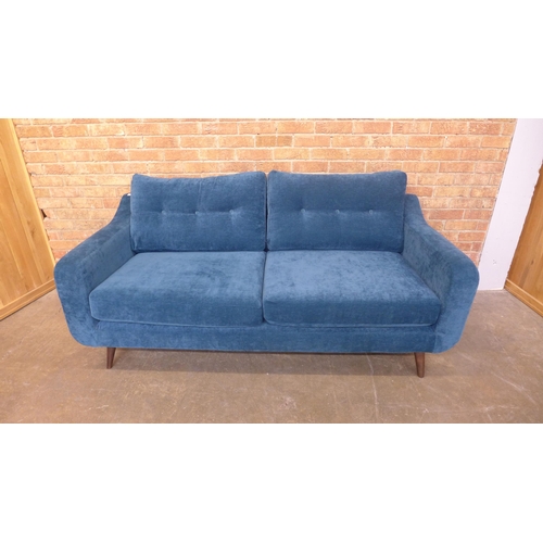 1370 - A teal velvet buttoned back three seater sofa, small tear (H=90cm x W=190cm x D=90cm)