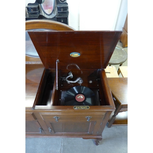 206 - Ann early 20th Century Ekotone mahogany mirrorback gramophone cabinet