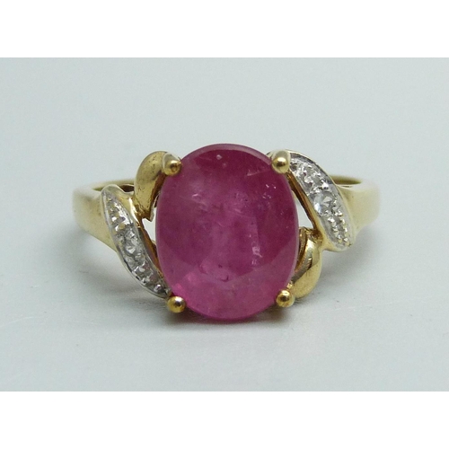 1056 - A 9ct gold and ruby ring, 3g, N