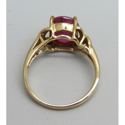 1056 - A 9ct gold and ruby ring, 3g, N