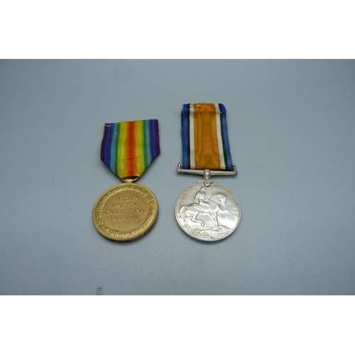 1098 - A pair of WWI medals, 4131 Spr. J. Braven RE