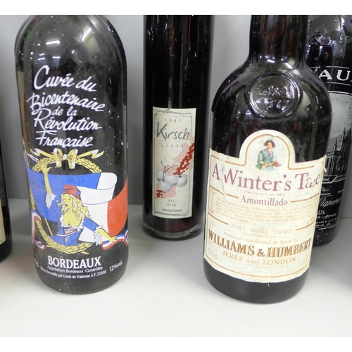 1123 - A collection of sherry, wines, etc. (12)  **PLEASE NOTE THIS LOT IS NOT ELIGIBLE FOR POSTING AND PAC... 