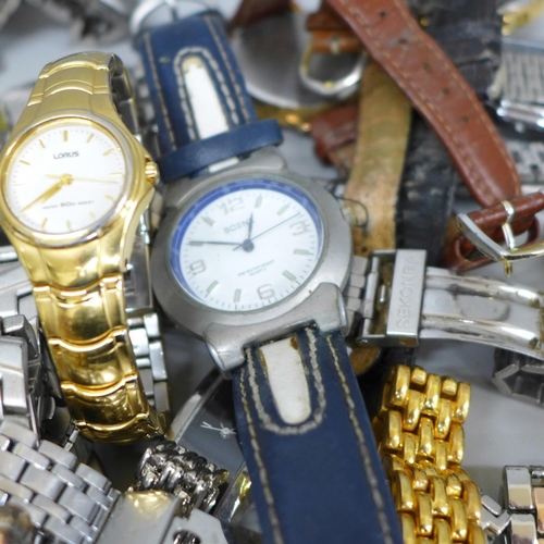 652 - Approximately fifty lady's and gentleman's wristwatches