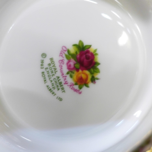 666 - A collection of Royal Albert Old Country Roses teawares