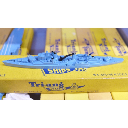 668 - Tri-ang Minic Ships, ships and quayside accessories, boxed, and other unboxed ships and accessories