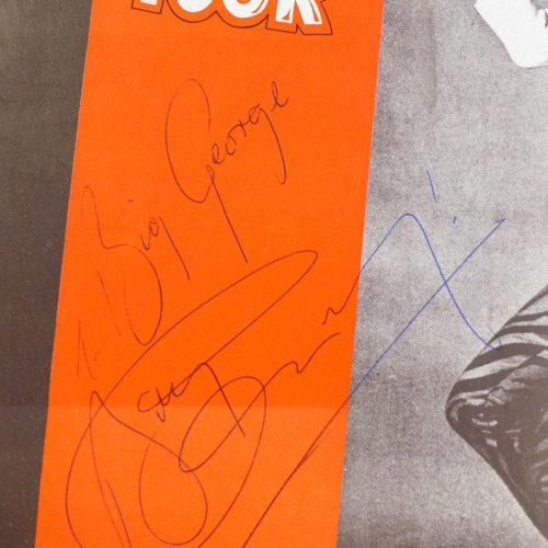 687 - A Billy Connolly signed tour programme