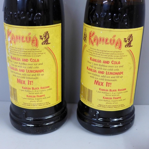 831 - Two bottles of Kahlua coffee liqueur and a small bottle of Black Mountain liqueur