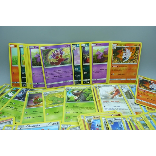 861 - 200 Pokemon cards, Steam Siege and Shining Legends set, 2016 and 2017