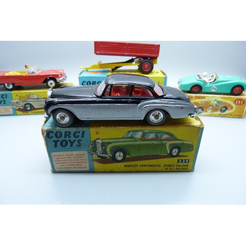 870 - Four model vehicles; three Corgi Toys, 62 Tipper Trailer, (no raves), 215S Ford Thunderbird and 224 ... 