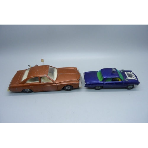 877 - A Corgi Buick Regal and a Corgi Man from U.N.C.L.E. Oldsmobile