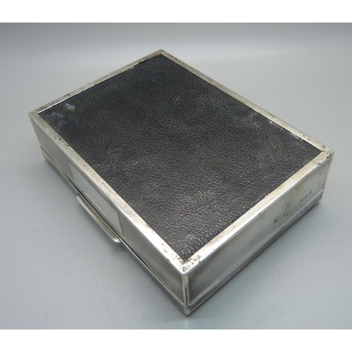 897 - A silver cigarette box, 16.5cm wide