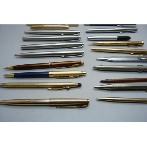 917 - Twenty pens including Mordan, two Fisher Space Pens, Parker, Cross and Conway Stewart