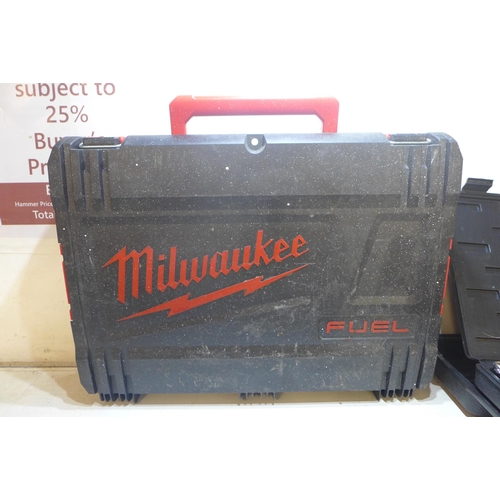 2015 - Selection of power tools and cases including Milwaukee, Power House and Black & Decker and one other... 