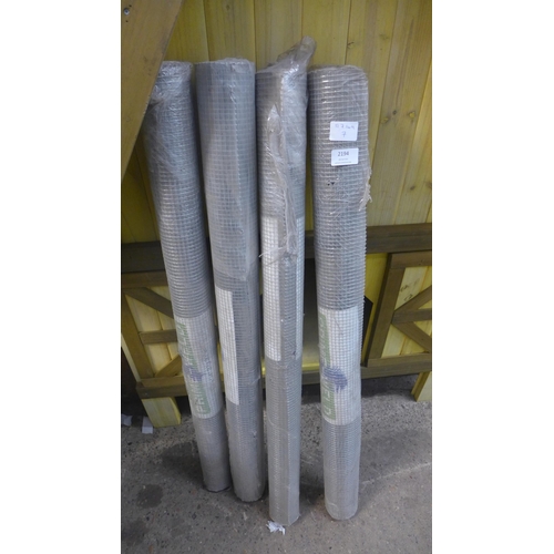 2194 - Four rolls of wire mesh ¼/¼