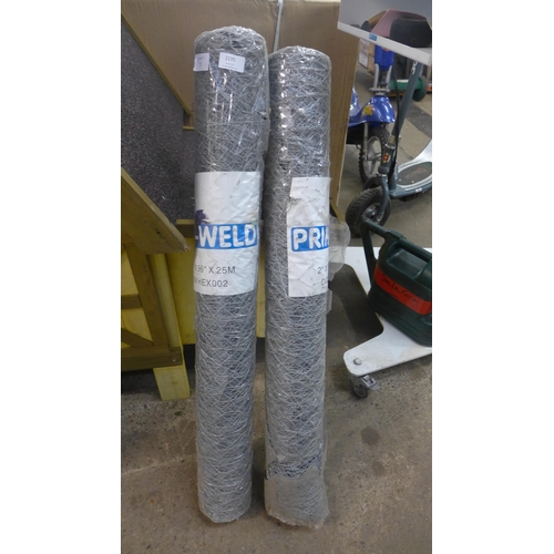 2195 - Two rolls of wire mesh 2/2