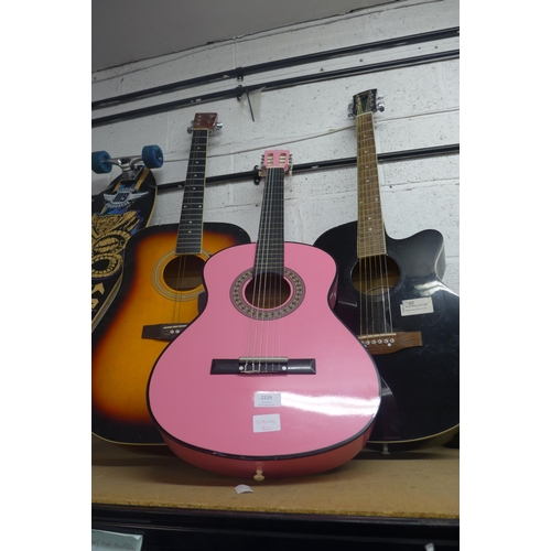 Martin smith deals pink guitar