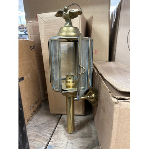 2175 - Two brass carriage lamps (boxed)