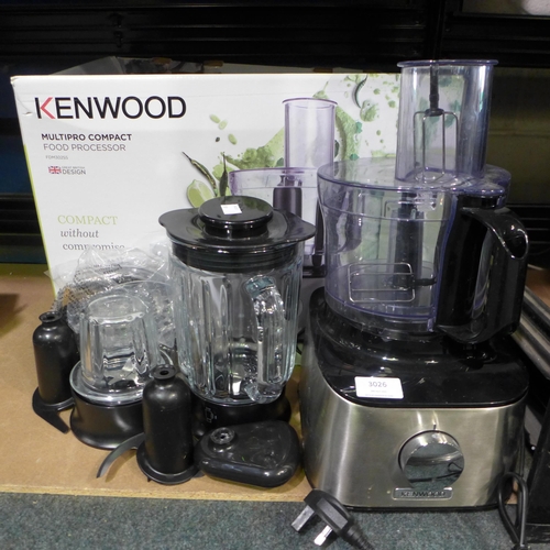 3026 - Kenwood Multipro Food Processor (289-198) * This lot is subject to VAT