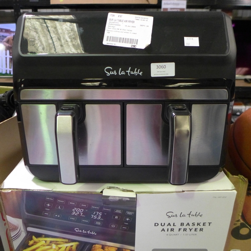 3060 - Sur La Table Double Air Fryer (289-265) * This lot is subject to VAT