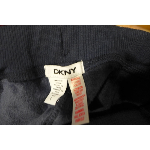 3164 - Quantity of Ladies Mixed Loungewear inc DKNY/Kirkland Signature (289-299) * This lot is subject to V... 