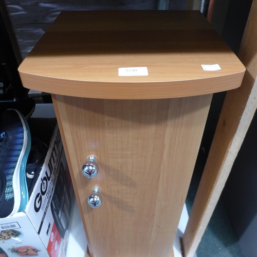 3230 - Single Door Cabinet