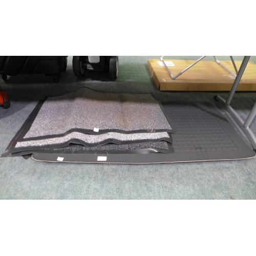 3325 - Three Washable Indoor Mats & Anti Fatigue Mats (289-173) * This lot is subject to VAT