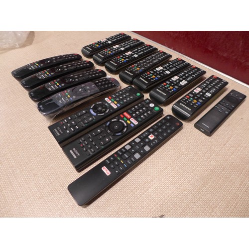 3147 - Bag of miscellaneous TV Remotes   * This lot is subject to vat