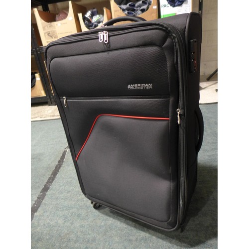 3197 - American Tourister luggage case (289-804)