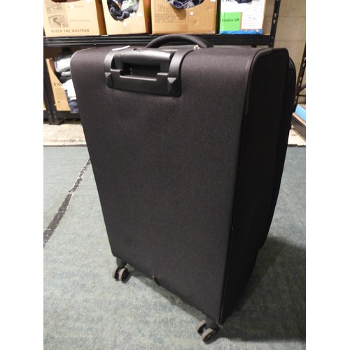 3197 - American Tourister luggage case (289-804)