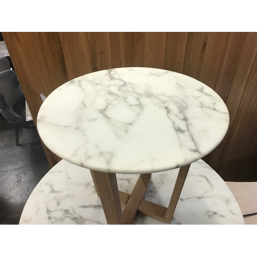 1450 - An oval oak effect and marble lamp table and coffee table  * This lot is subject to VAT