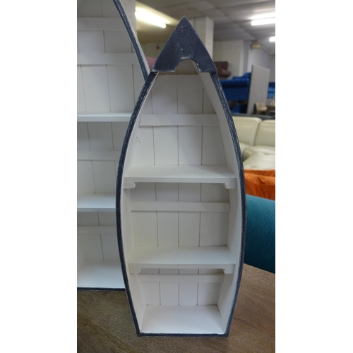 1400 - A set of three wooden boat shelves, largest boat H74cm (705542)