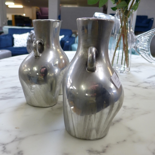 1471 - A pair of silver vases