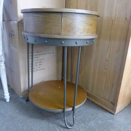 1497 - An industrial style circular lamp table, damaged