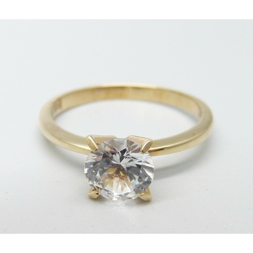 1071 - A 14ct gold white stone solitaire ring, 3g, R