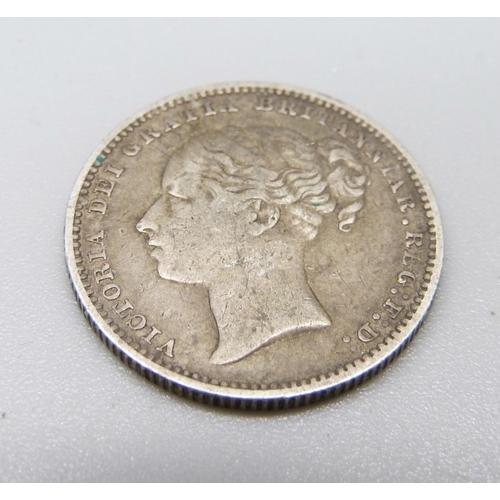 1075 - A Victorian 1880 one shilling coin