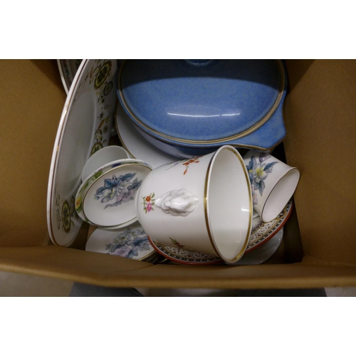 1124 - Two boxes of decorative china **PLEASE NOTE THIS LOT IS NOT ELIGIBLE FOR POSTING AND PACKING**