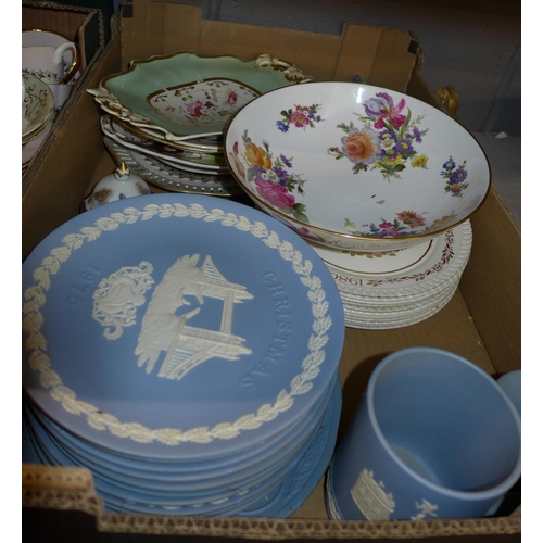 1126 - A collection of Wedgwood Jasperware and other decorative china **PLEASE NOTE THIS LOT IS NOT ELIGIBL... 