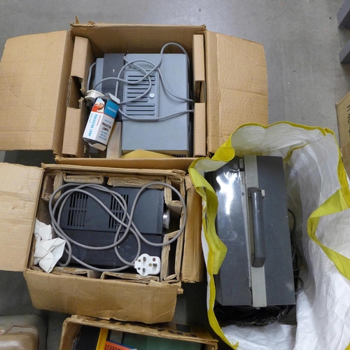 1128 - Five vintage projectors and two boxes of slides **PLEASE NOTE THIS LOT IS NOT ELIGIBLE FOR POSTING A... 