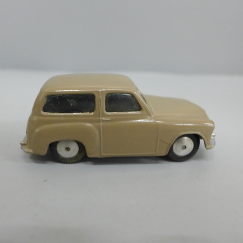 617 - A Corgi Toys no.206 Hillman Husky with grey body and flat spun wheels in original blue box, box a/f