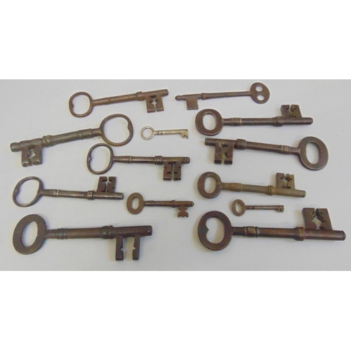 631 - A collection of antique door keys