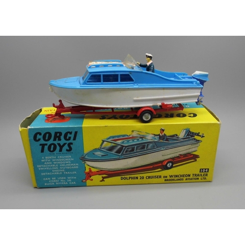 652 - A Corgi no.104 Dolphin 20 Cruiser on detachable Wincheon trailer, in original box