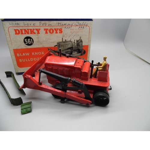 657 - A Dinky Toys no.561 Blaw Knox Bulldozer, boxed