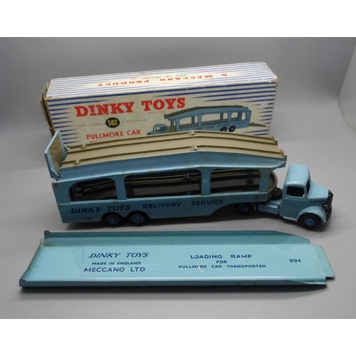 661 - A Dinky Toys no. 582 Pullmore Car Transporter, boxed