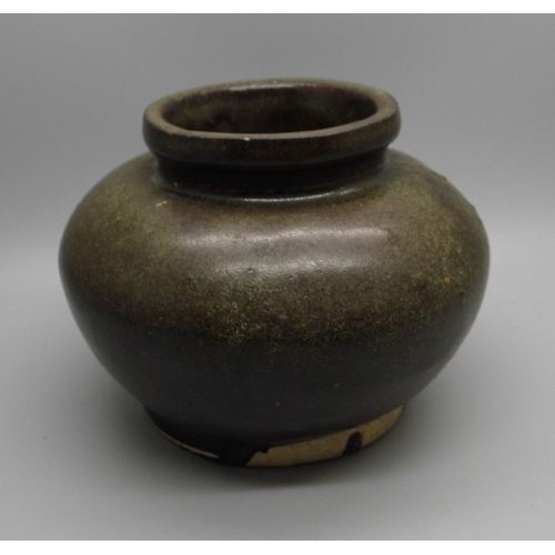 663 - A late 19th Century/early 20th Century copy of an early wood-fired Chinese vase, 9cm, chip on the fo... 