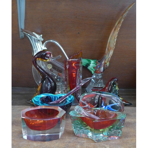 672 - A Royal Crystal Rock claret jug, a Murano glass cockerel, a/f tail and a collection of other glass, ... 